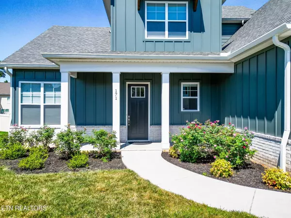 Lenoir City, TN 37772,171 Stamford Bridge WAY