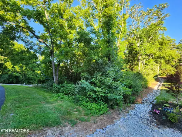 Loudon, TN 37774,141 Saloli WAY