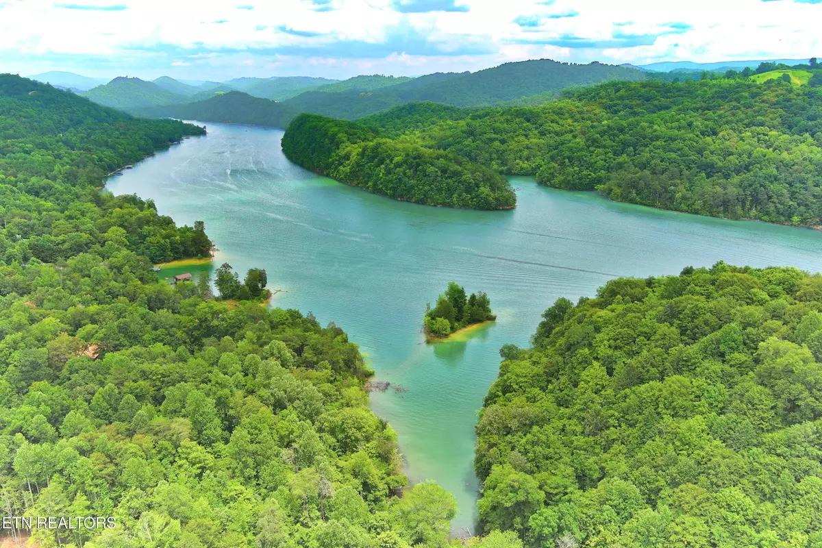 Tazewell, TN 37879,119 Laurel Wood Rd