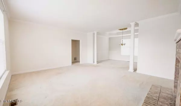 Clinton, TN 37716,114 Tradewind St