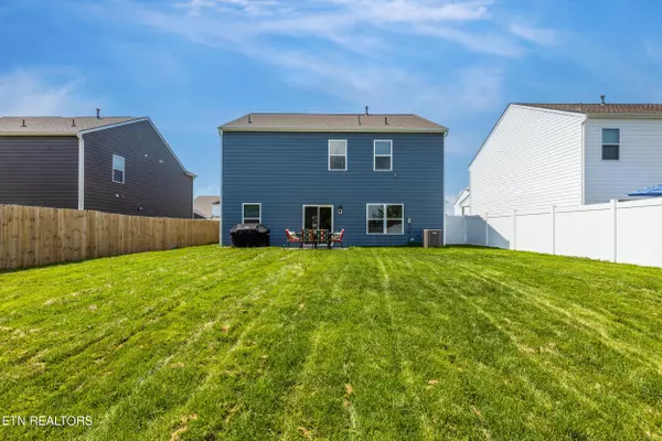 Oak Ridge, TN 37830,127 Summit Ridge Ln