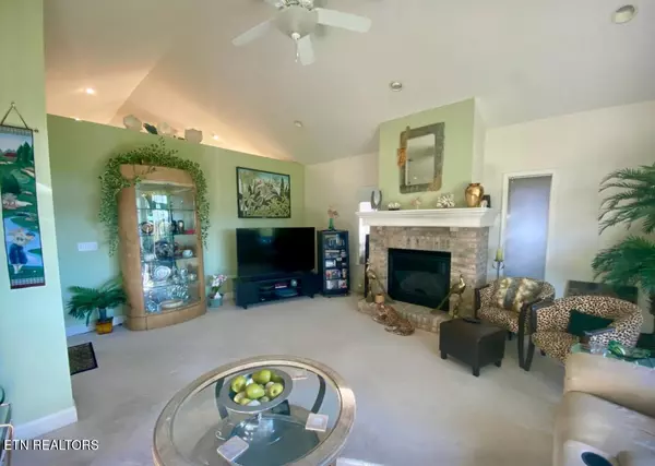 Loudon, TN 37774,115 Kiowa WAY