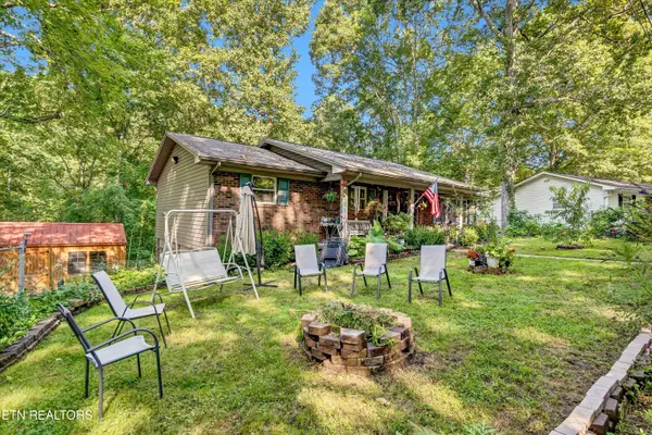 Heiskell, TN 37754,221 White Oak LN