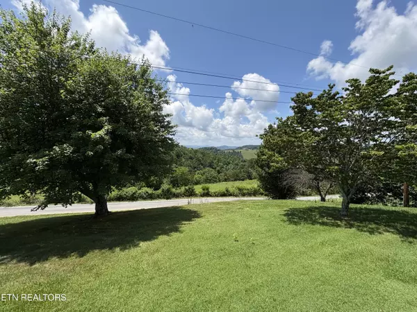 Tazewell, TN 37879,1370 Raven Hill Rd