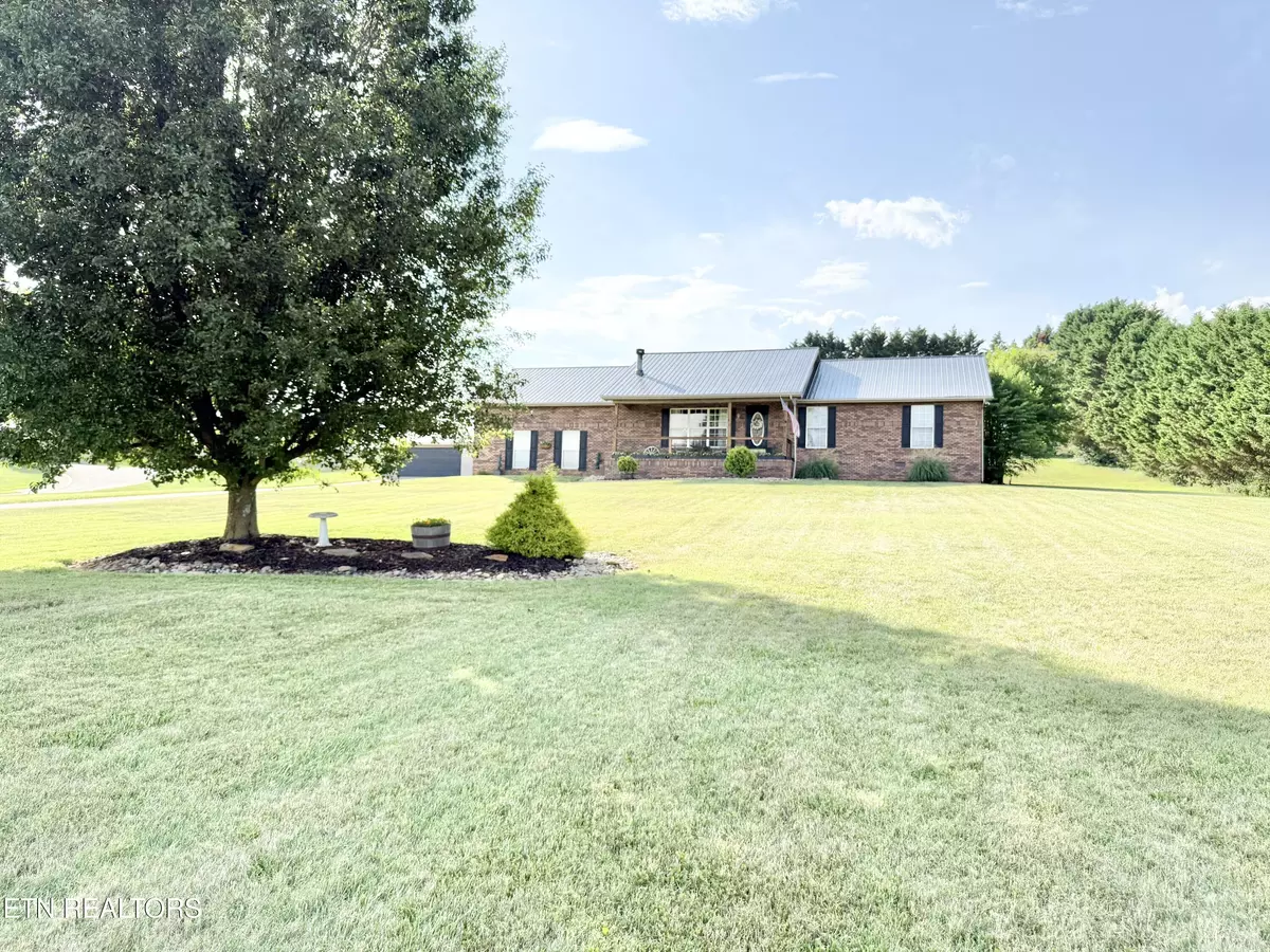 Maryville, TN 37801,312 Bob Baribeau DR