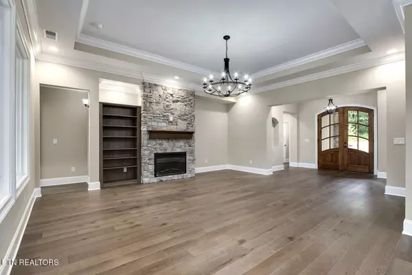 Loudon, TN 37774,115 Sasa WAY