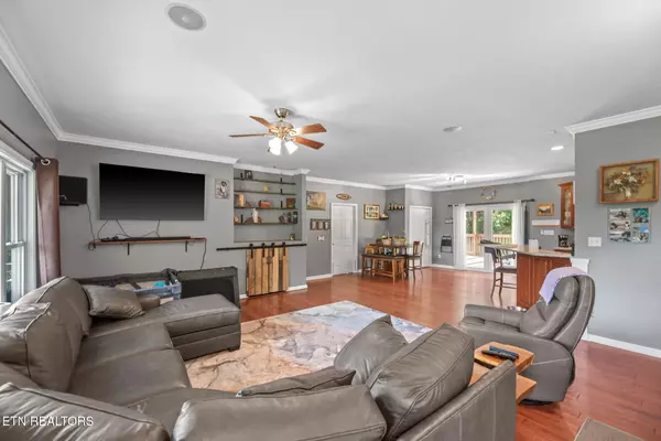 Powell, TN 37849,195 Coleman LN