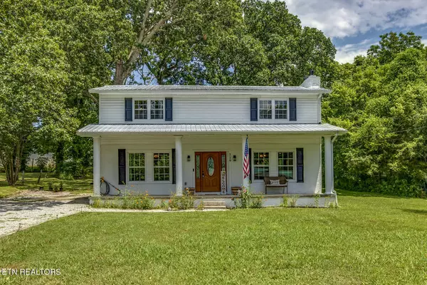 119 Baumgartner Rd, Harriman, TN 37748