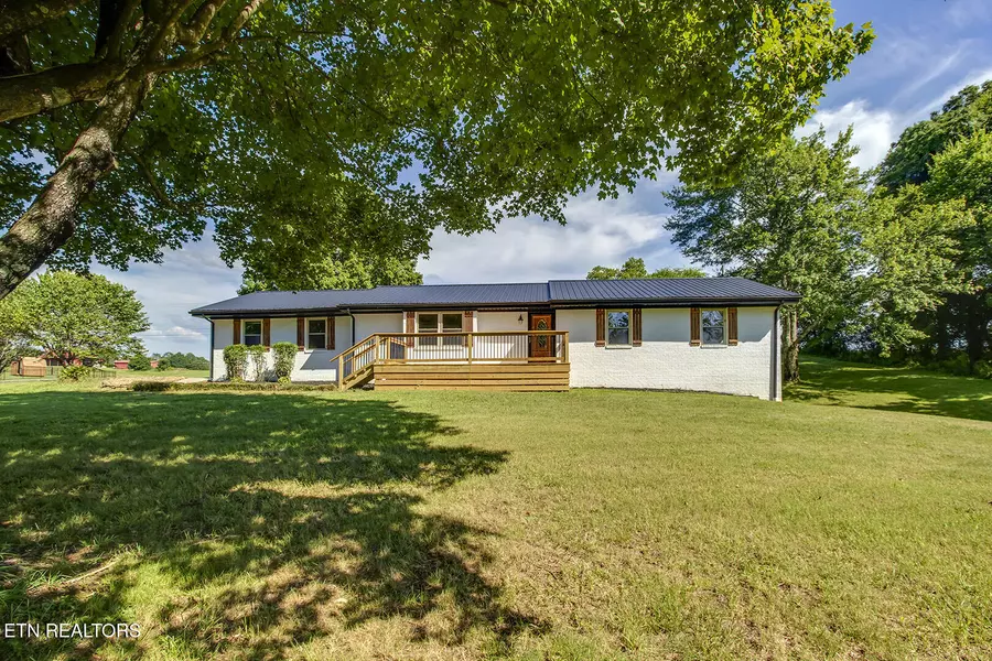 1240 Centerpoint Rd Rd, Decatur, TN 37322