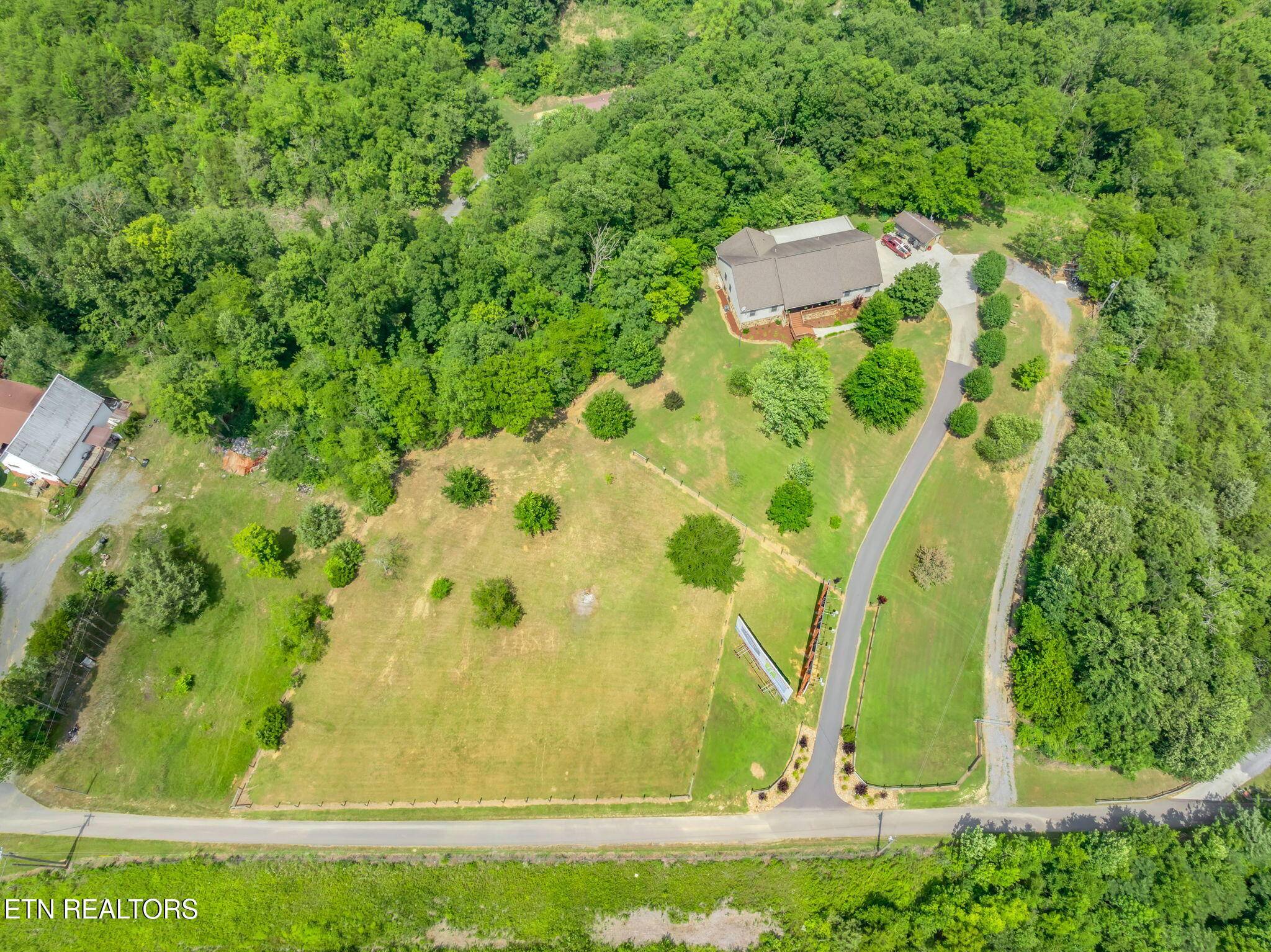Newport, TN 37821,1668 Deerwood Rd