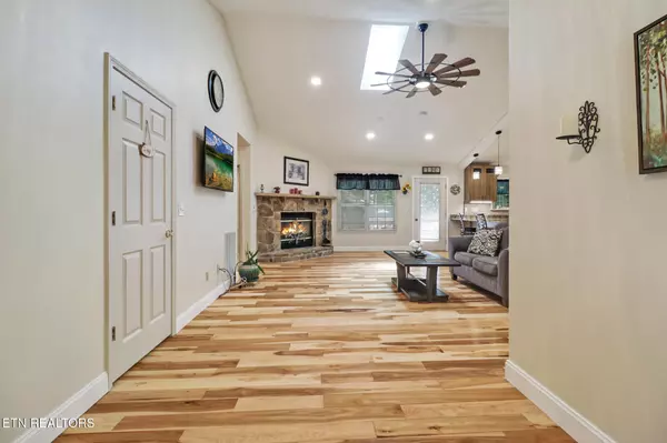 Crossville, TN 38558,119 Burrough LN