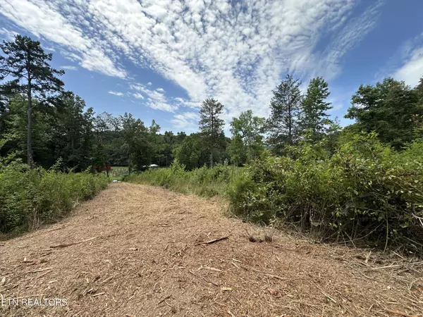 Loudon, TN 37774,7070 Ross Rd