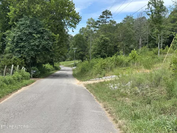 Loudon, TN 37774,7070 Ross Rd