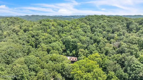 Clinton, TN 37716,257 Lone Ridge LN