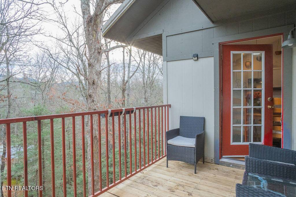 537 Johnson LN #1 & 2, Gatlinburg, TN 37738