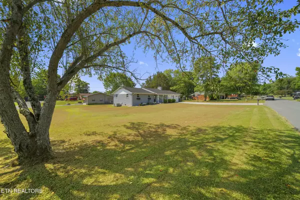 Sevierville, TN 37862,504 Westland DR