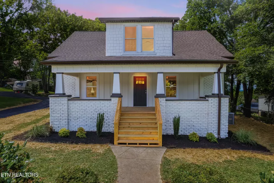 1287 Harper Ave, Maryville, TN 37804