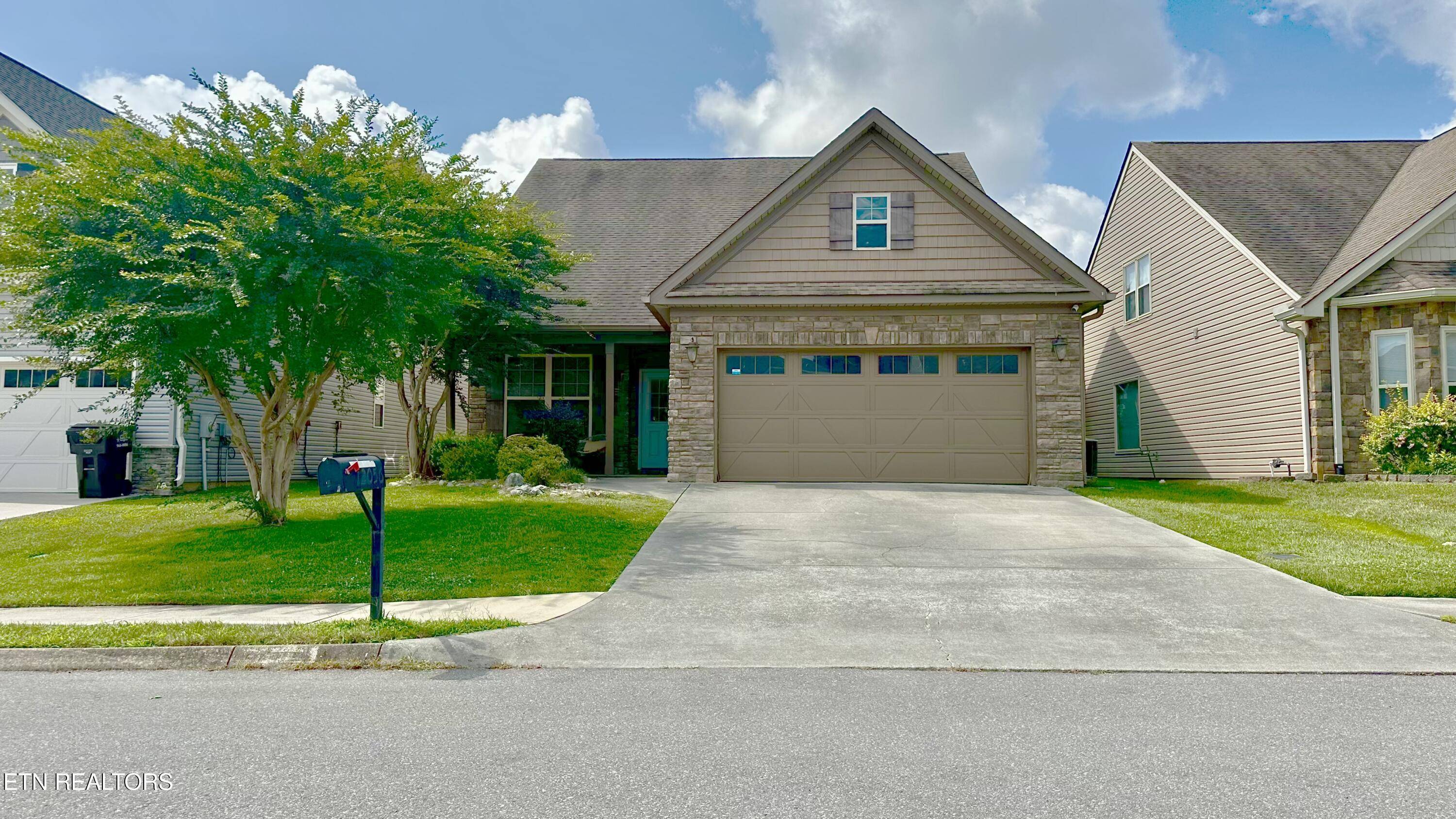 12056 Woodhollow Lane LN, Knoxville, TN 37932