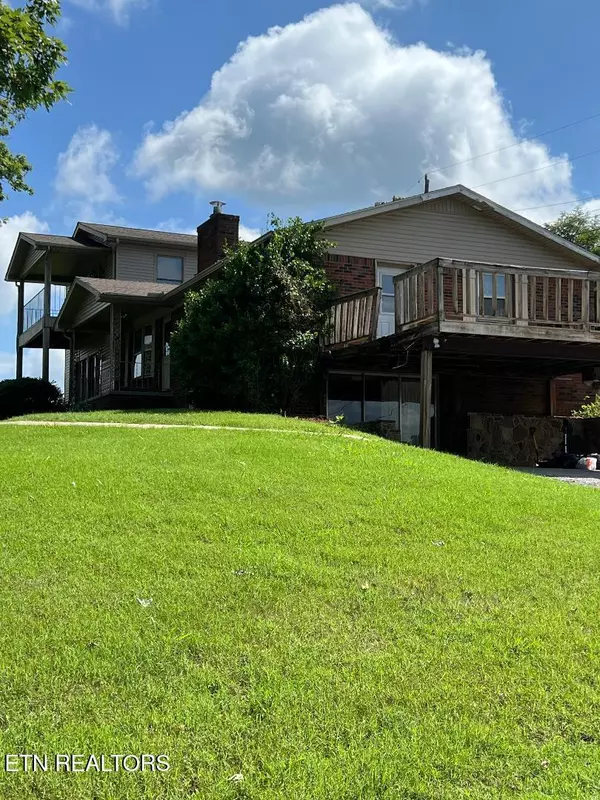 Harrogate, TN 37752,154 Stonehenge St St