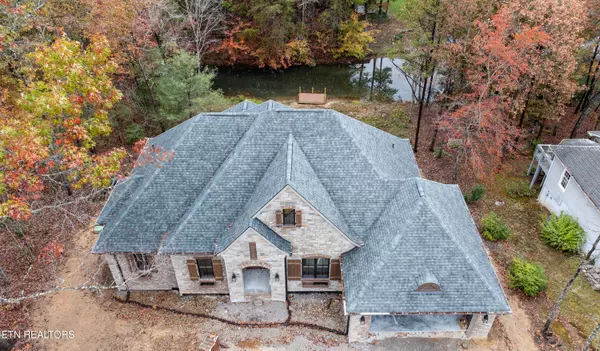 135 Hedgewood PT, Crossville, TN 38558