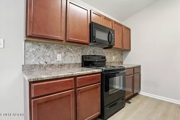 Knoxville, TN 37914,1245 Quiet Brook LN