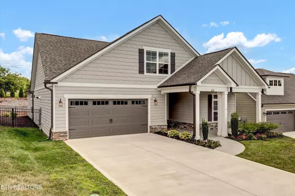 Loudon, TN 37774,403 Sycamore PL