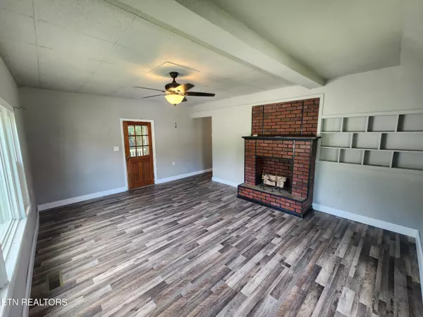Lafollette, TN 37766,308 Prospect St