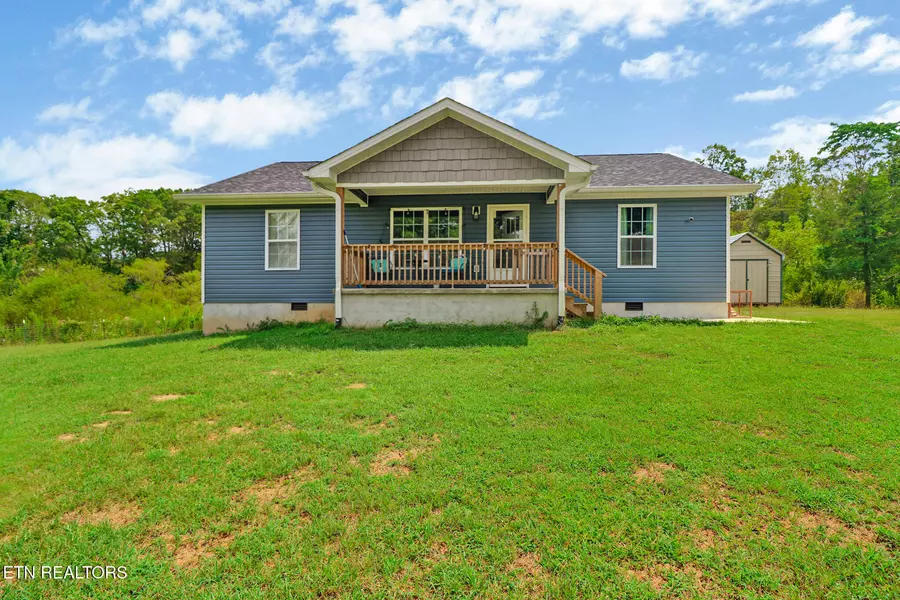 1353 Roy Owens Rd, Jamestown, TN 38556