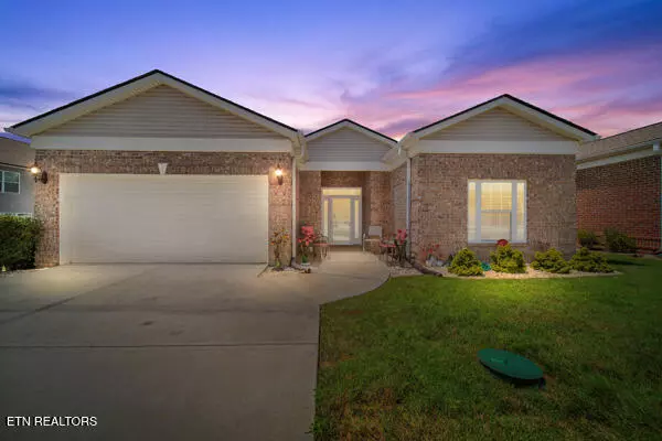 Lenoir City, TN 37771,388 Creekside WAY
