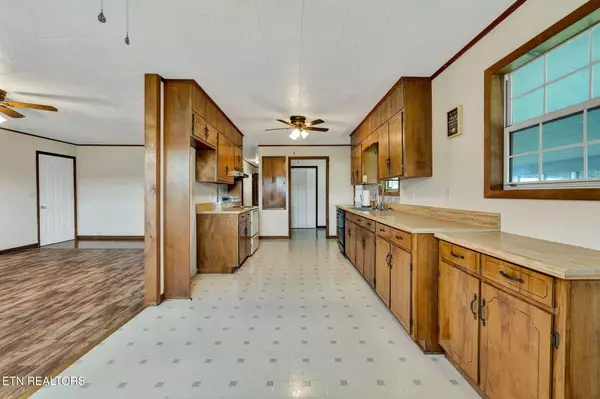 Charleston, TN 37310,190 Glensara DR