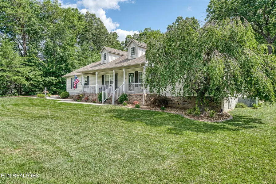 45 Daybreak LN, Crossville, TN 38571