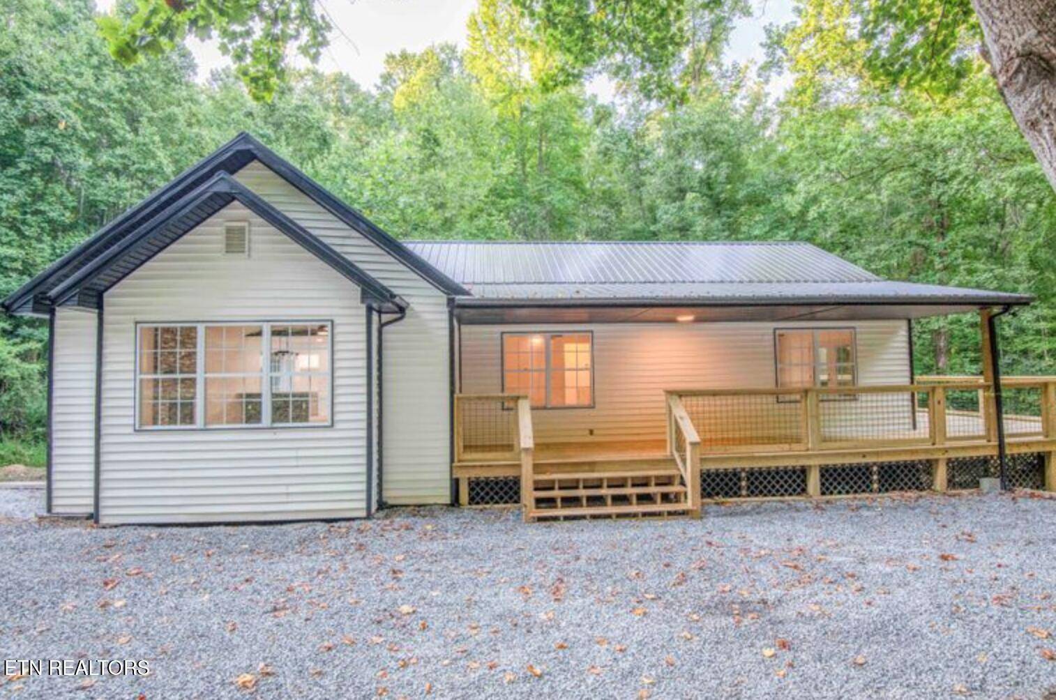 3952 Blazier Rd Rd, Rockford, TN 37853
