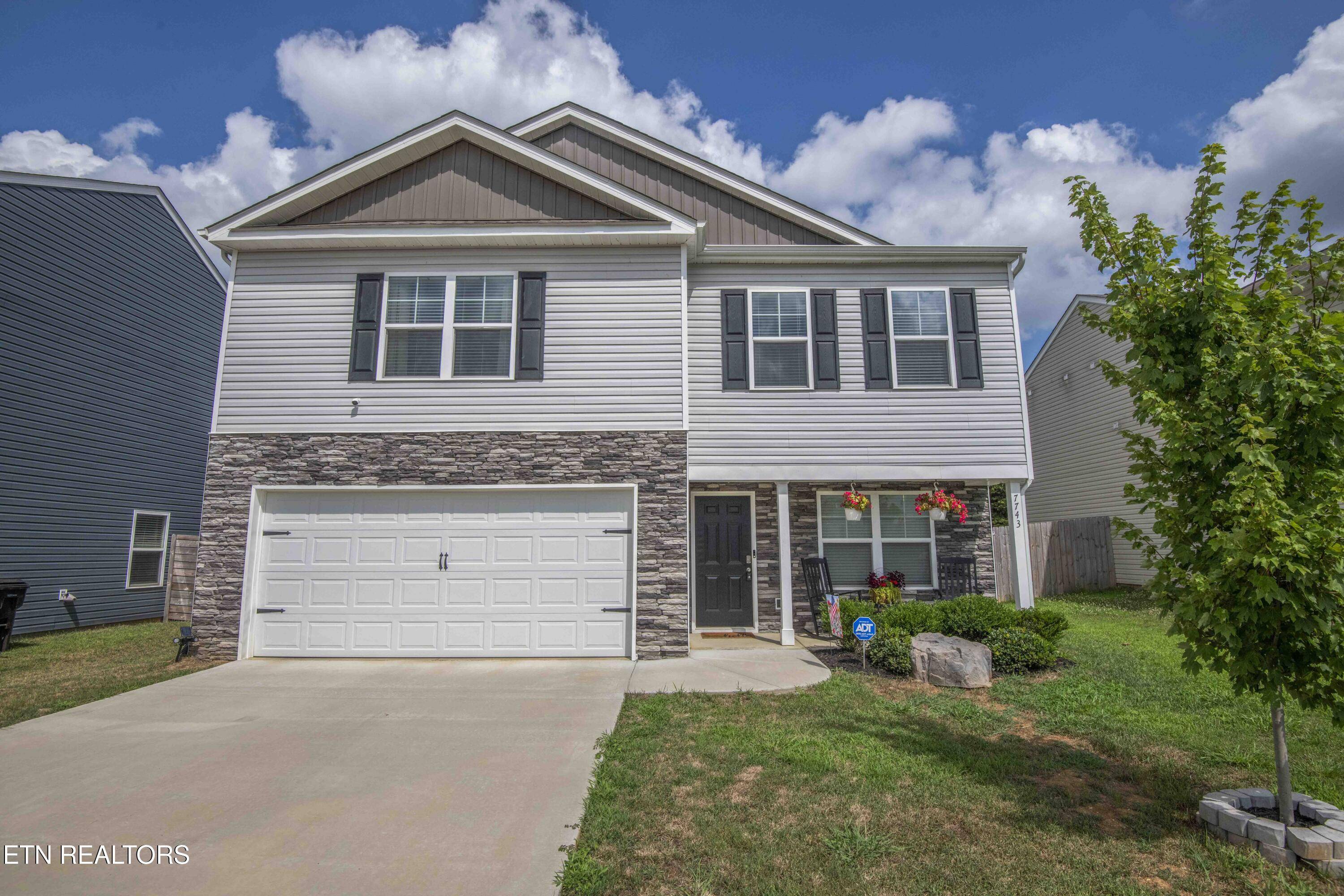 7743 Bill Keaton Drive, Corryton, TN 37721