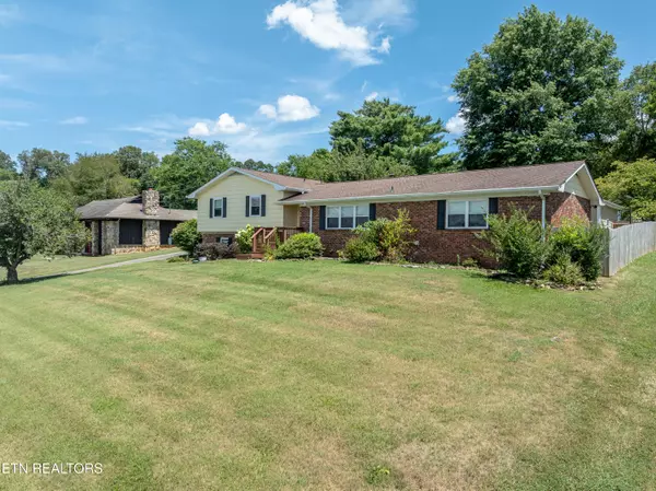 Louisville, TN 37777,1119 Scenic Hill DR