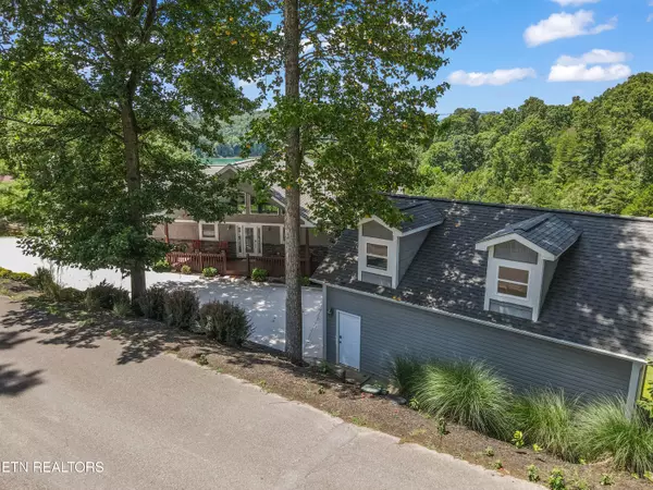 Lafollette, TN 37766,1470 Deerfield WAY