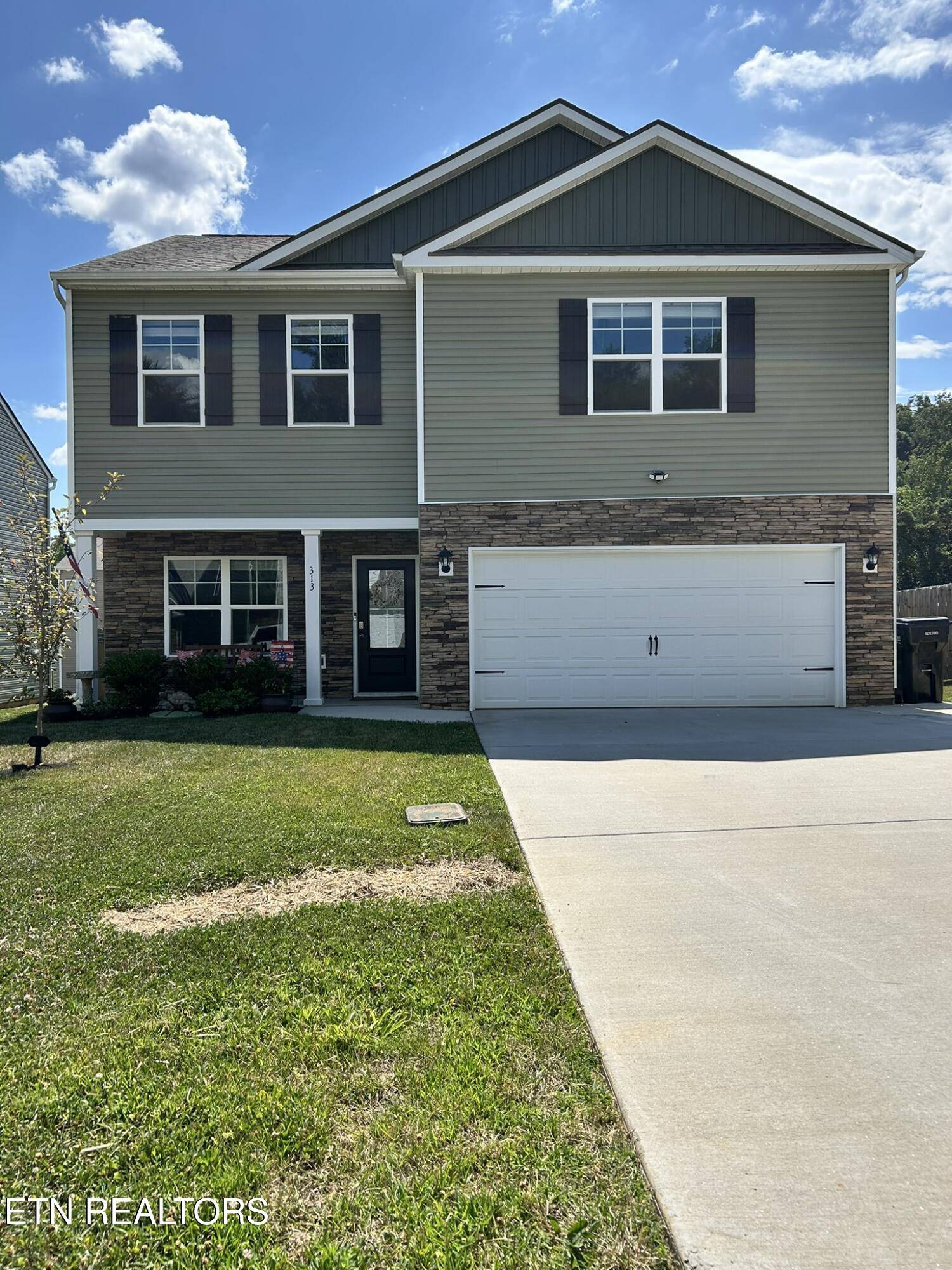 313 Hayley Marie LN, Knoxville, TN 37920
