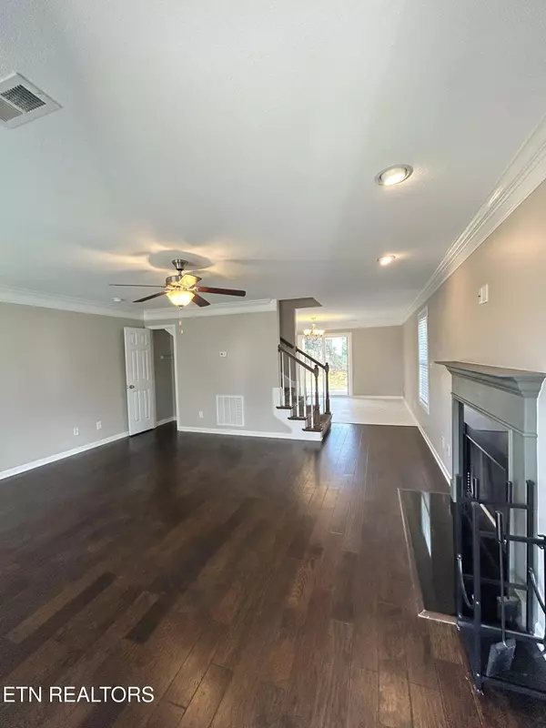 Maryville, TN 37804,316 Caboose LN