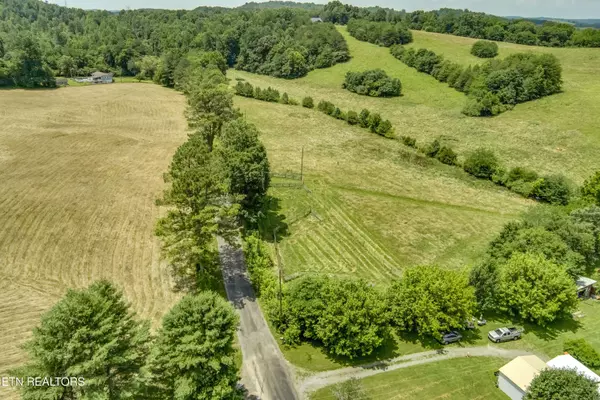 Niota, TN 37826,371 County Road 280