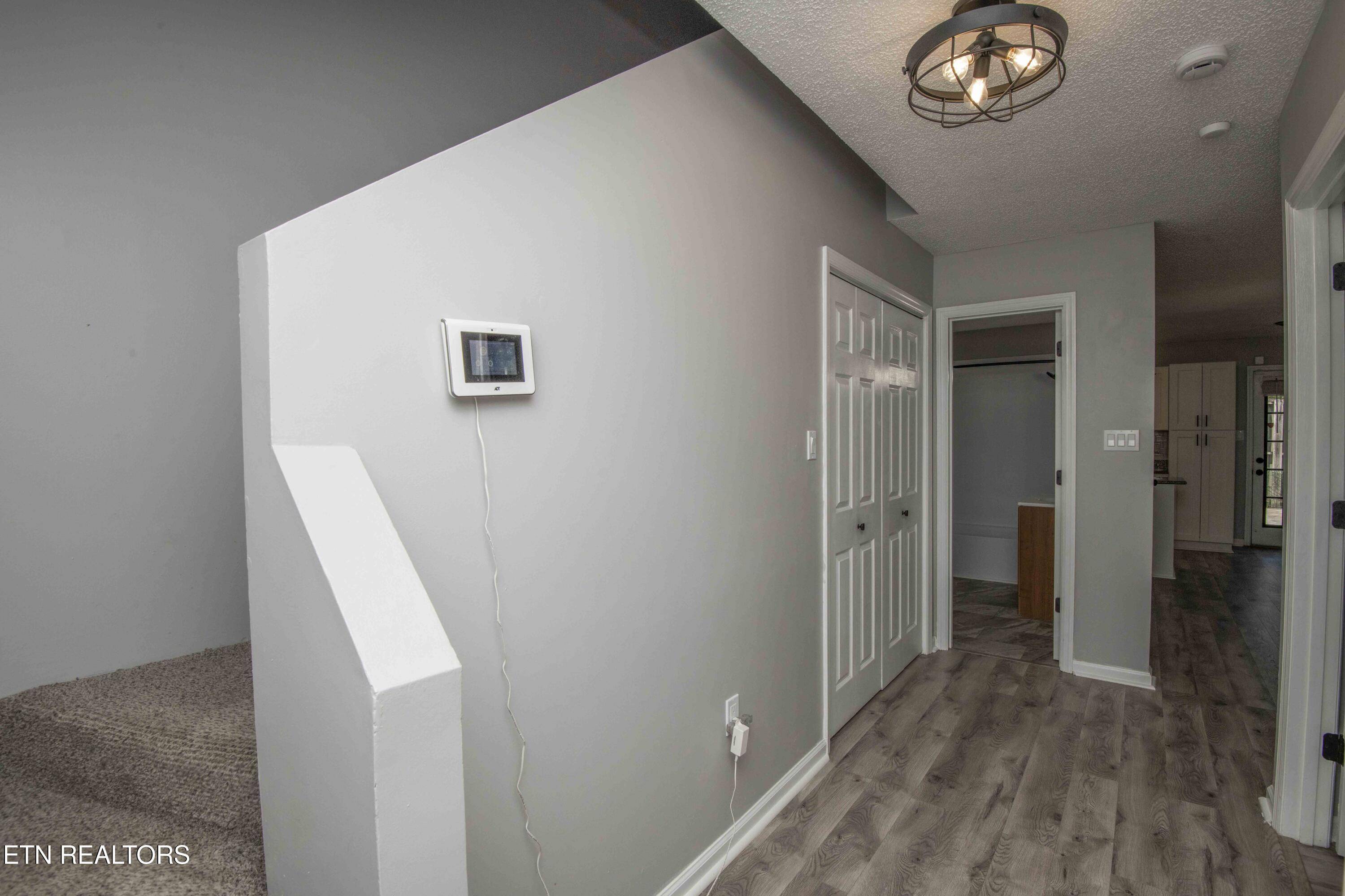 Knoxville, TN 37912,3301 Trace CT