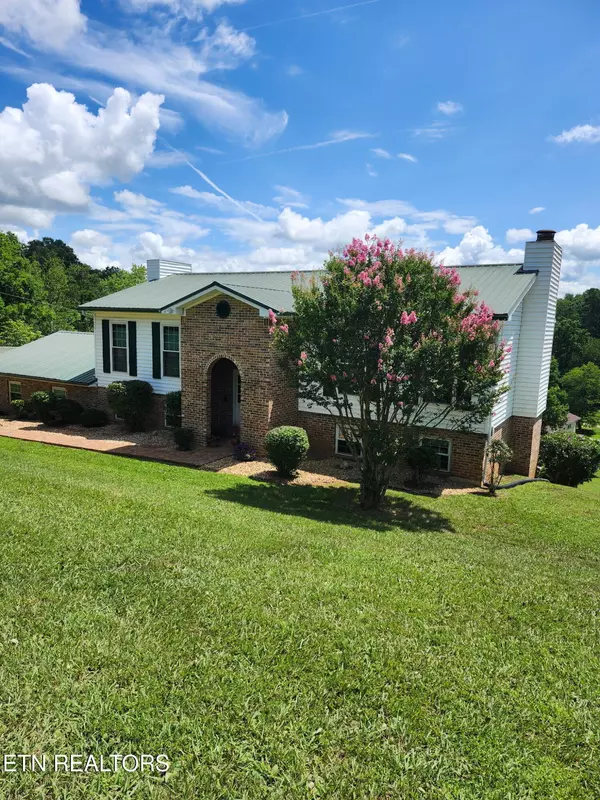 Harriman, TN 37748,2005 Bluff Rd