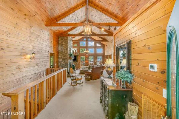 Dandridge, TN 37725,2114 Bridge View DR