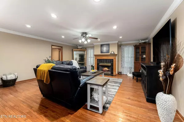 Cookeville, TN 38506,3579 Hilham Rd