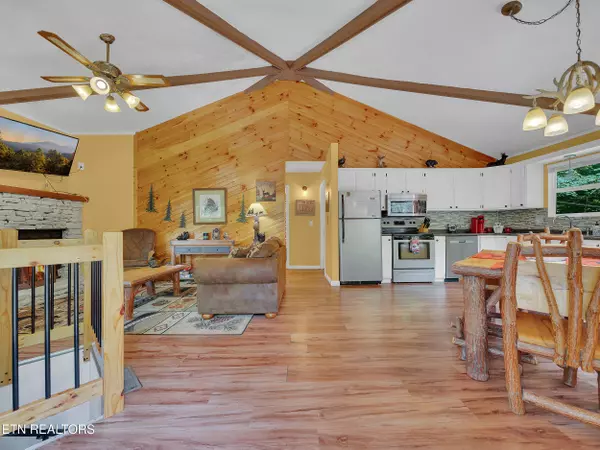 Gatlinburg, TN 37738,1157 Villa LN