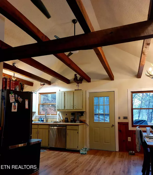 Tellico Plains, TN 37385,411 Rafter Rd
