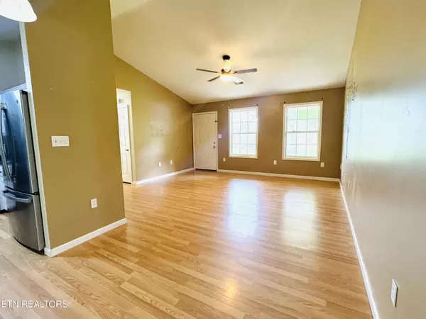 Oneida, TN 37841,276 Parkview DR