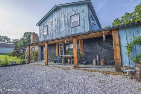 Robbins, TN 37852,614 Nydeck Rd