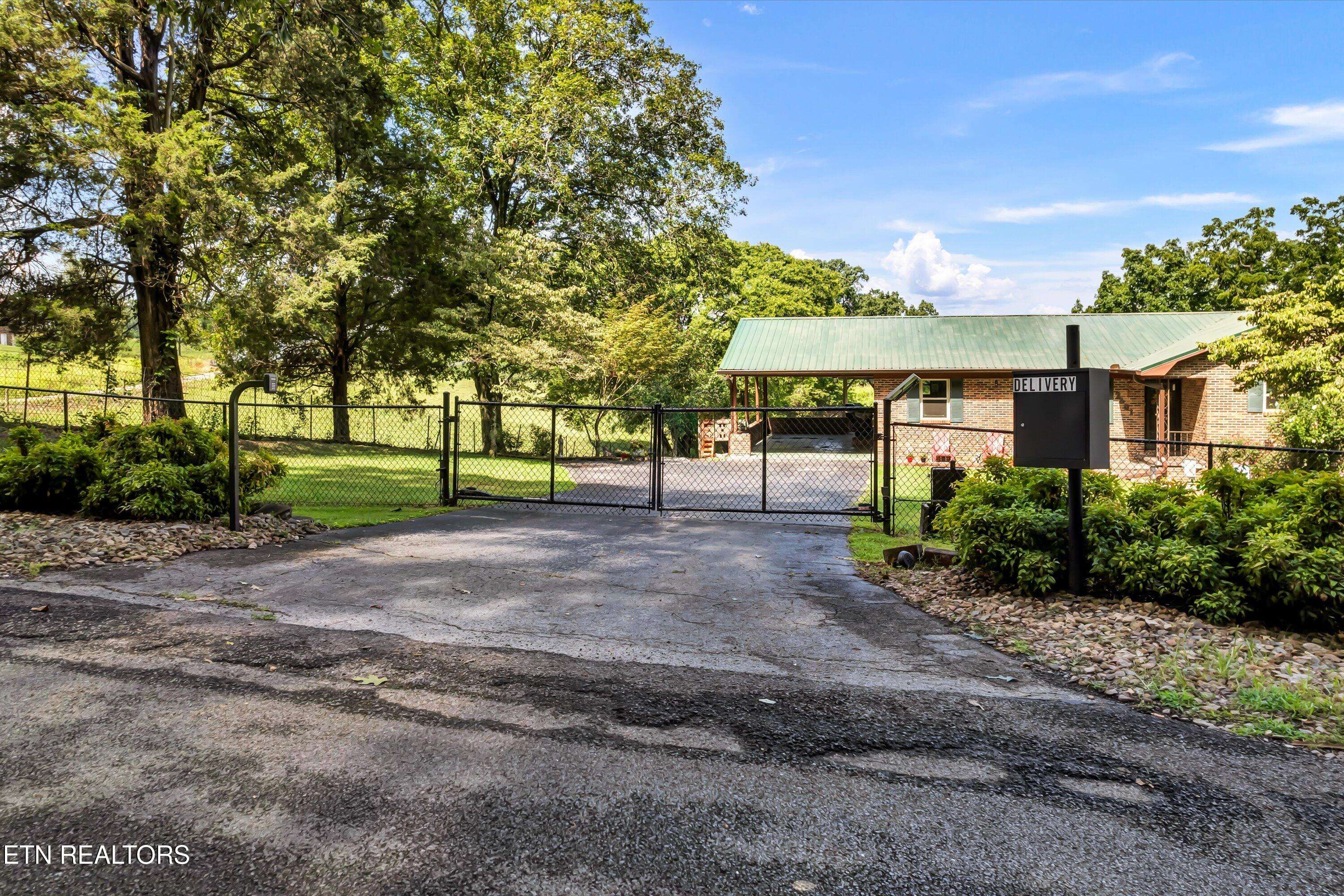 Jefferson City, TN 37760,2451 Black Oak Rd