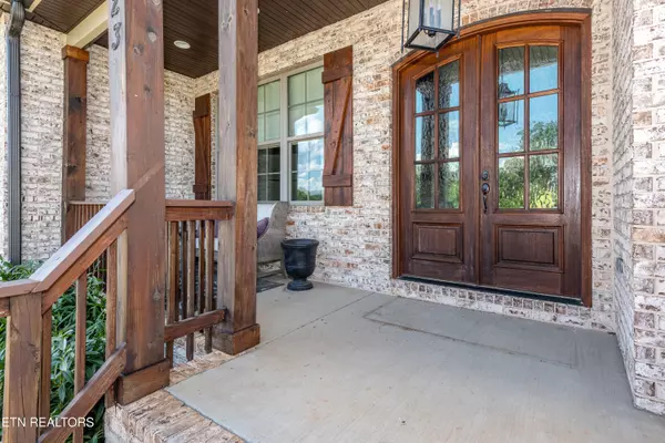 Maryville, TN 37803,823 Brookshire Blvd