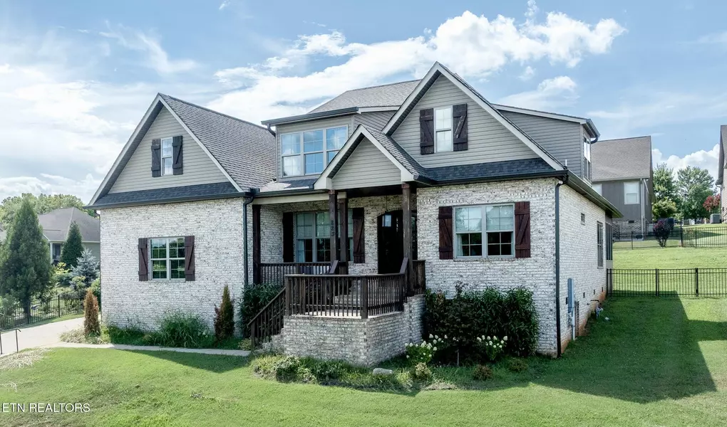 823 Brookshire Blvd, Maryville, TN 37803