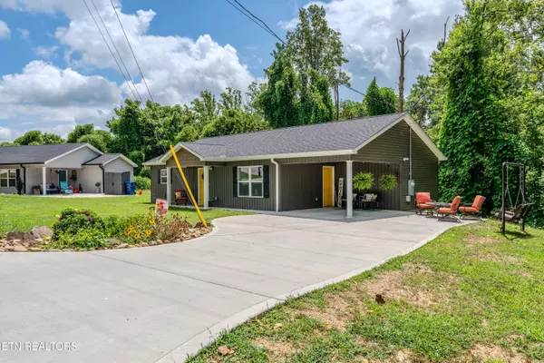 Clinton, TN 37716,105 Wealdwood DR